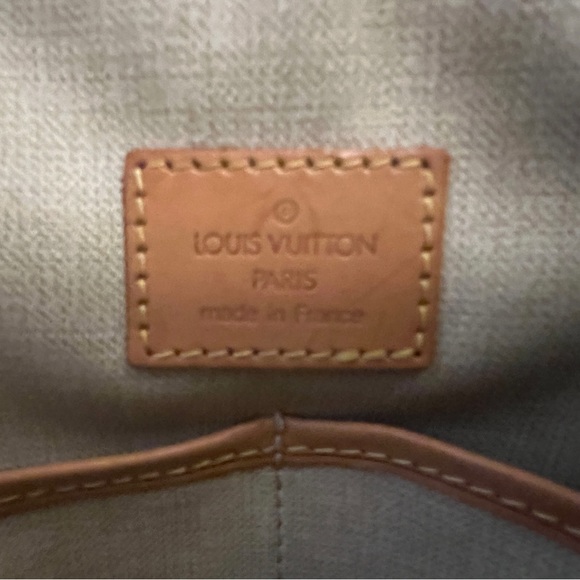 Black Friday Sale! VGUC Authentic Louis Vuitton Monogram Canvas Trouville - Picture 12 of 13